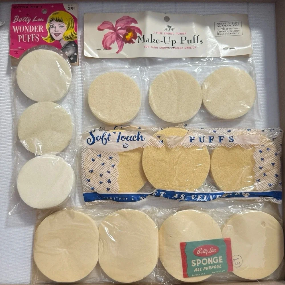 Rare Vintage 1940s–60s Makeup Lot | Puffs Sponges Applicators | Beauty Collector
